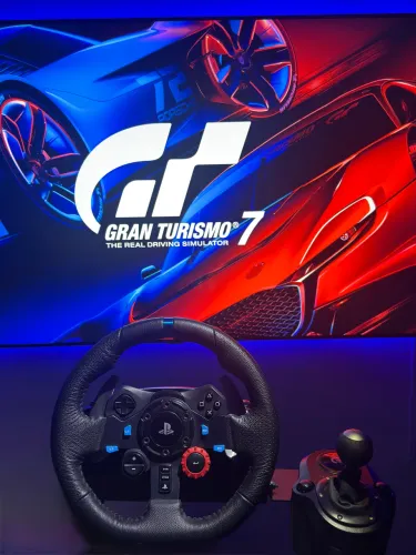 VOLANTE G29 COM CÂMBIO E SUPORTE METÁLICO 