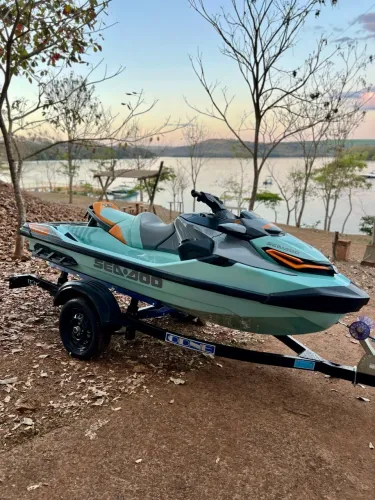 Jet ski wake pro 230  2023