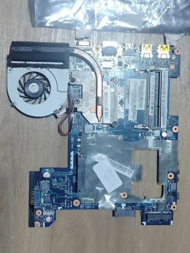 Placa-Mãe Notebook Lenovo g480 - Usada
