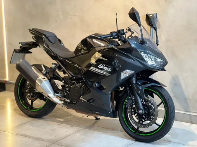 KAWASAKI Ninja 400