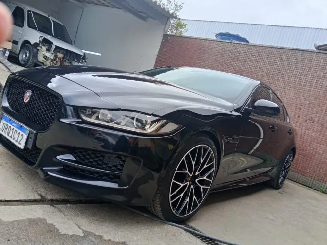 Vendo jaguar 2019 excelente estado de conservação 