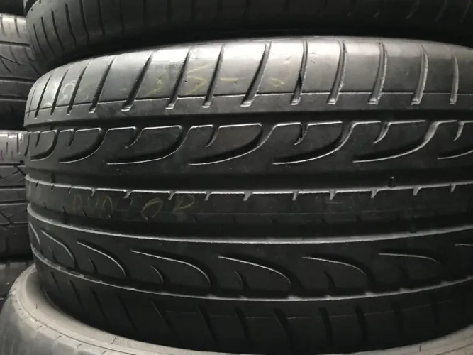 Pneu 285/35/21 por 500$ Dunlop peça única seminovo 