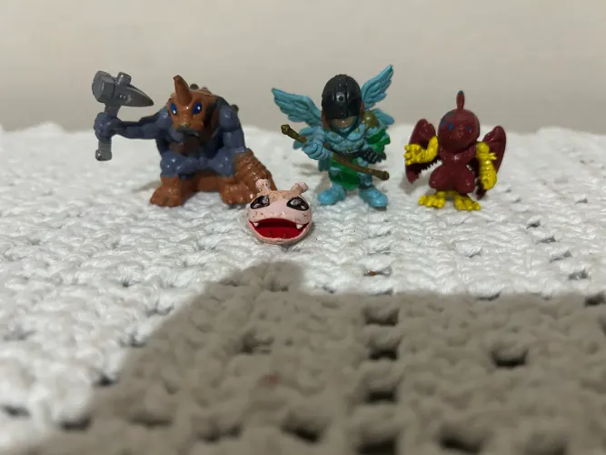Miniaturas Digimon