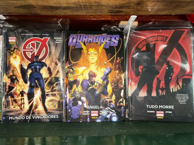 HQs Marvel:, Guardiões da Galáxia e Novos Vingadores