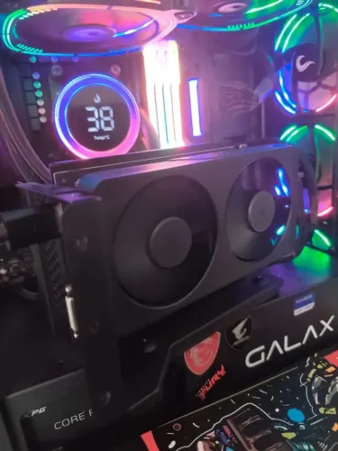 Placa de video Rx 550 4gb pcyes