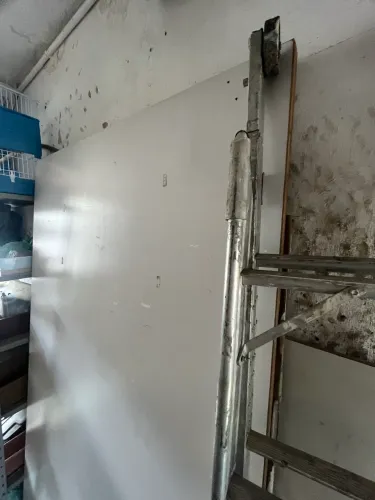1 chapa de divisória 1,30x2,10
