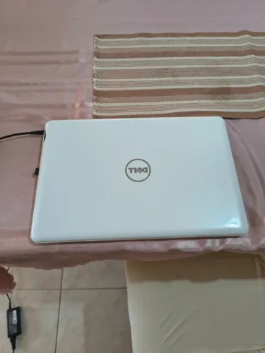 Notebook Dell Inspiron 5567 Branco - Intel i5 | 8GB RAM | SSD 240GB | Placa de Vídeo