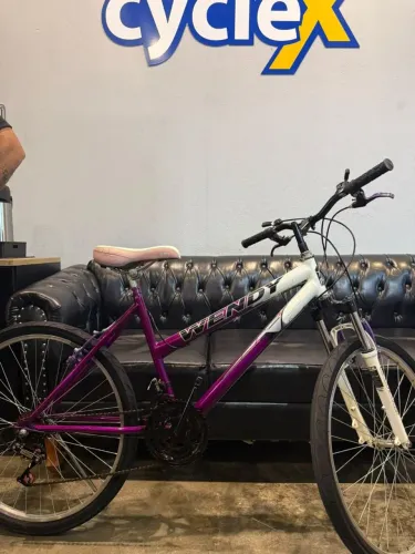 Bicicleta 26 com suspensao