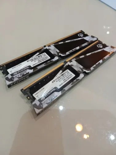 Kit Memória Ram 16gb (2x8gb) Ddr4 Para Desktop - Funcionando 100%