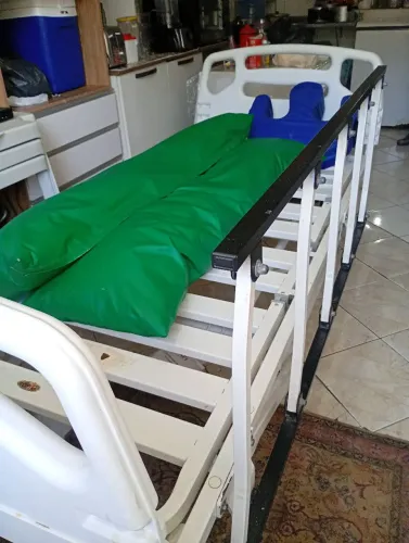 Cama hospitalar
