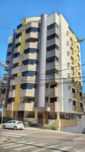 Apartamento com 2 suítes, lavabo, sacada com churrasqueira, granito, laminado nos quartos,