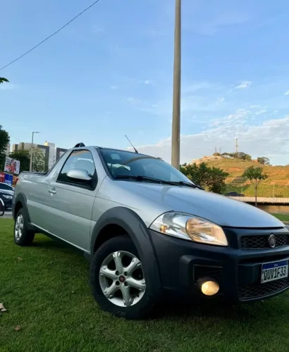 Fiat Strada Freedom 1.4 Flex 8V CS 2020