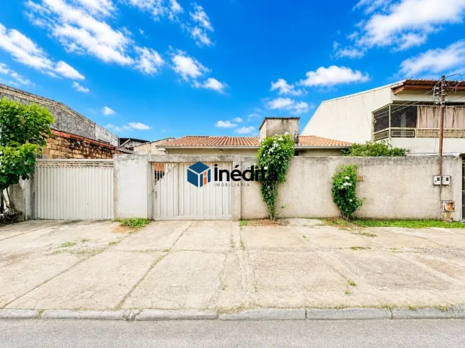 Casa Comercial para locação na Vila Brasília, R$4.000,00/mês.
