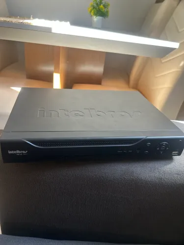 DVR com HD de 500gb e 4 canais