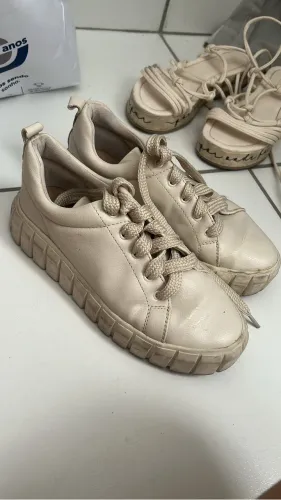 Tênis heels