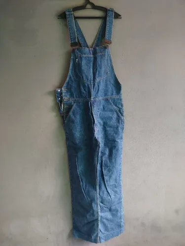 Macacão / Jardineira Levi's Jeans Clássica Tam 38 - Perfeito Estado