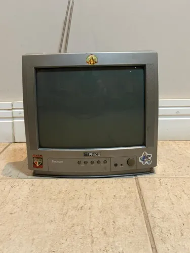 TV ANTIGA PHILCO PLATINUM