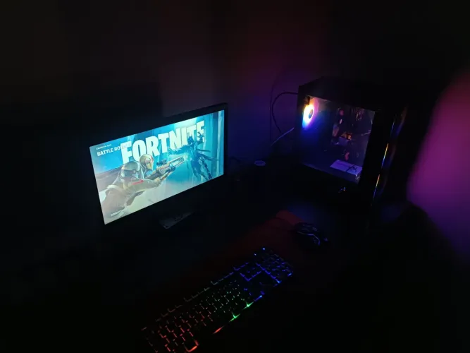 Pc computador Gamer Completo com Ryzen 5 PRO e kit Kingston