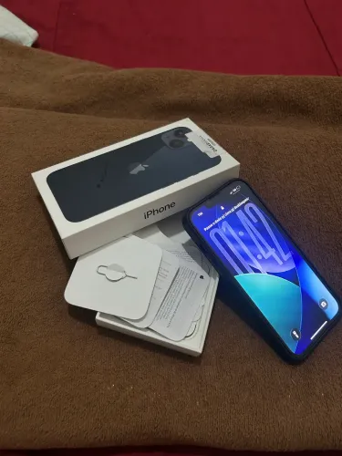 iPhone 13 mini 