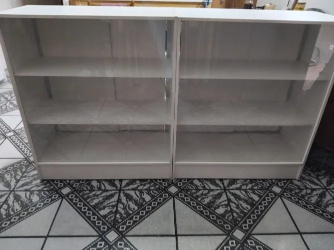 Vendo mostruário e balcão