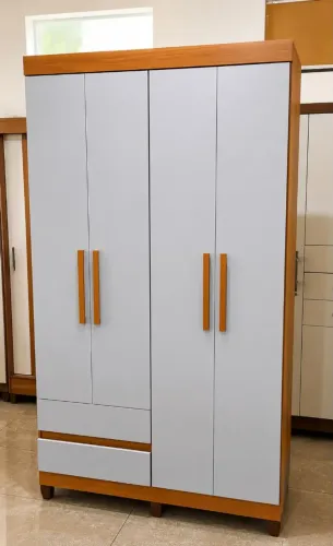 Guarda roupa 1.87x93
