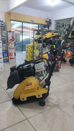 Placa Vibratória a gasolina 85kg Buffalo - Loja/Nova