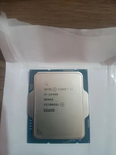 Processador i5-14400 - SEMI-NOVO