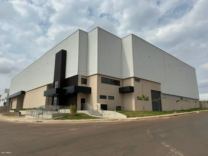 Galpão para Locação em Aparecida de Goiânia, All Park Polo Empresarial, 5 banheiros