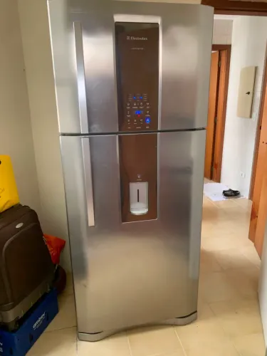 Geladeira Electrolux 553L