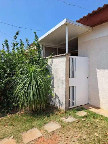 Casa à venda e para alugar em Sumaré, Jardim Dulce (Nova Veneza), com 2 quartos, com 54 m²