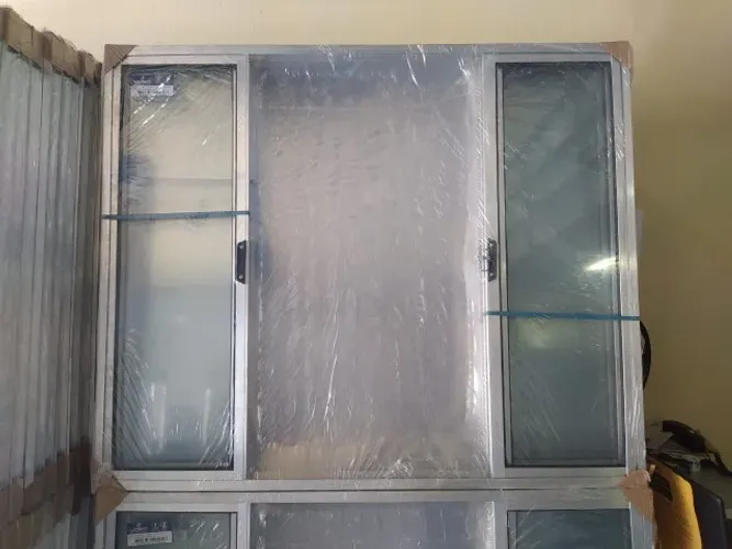 Janelas 4 Folhas de Alumínio com Vidro - Prontas para instalar!