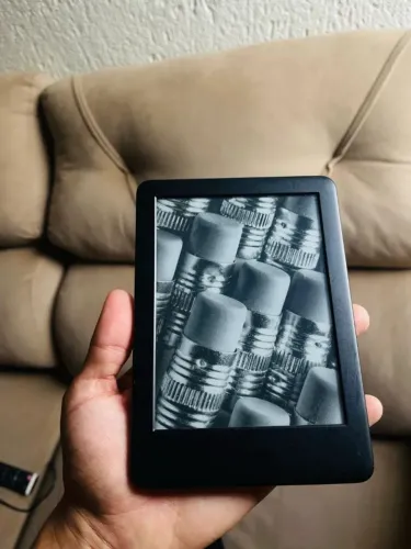 Kindle 10ª geração + Capa