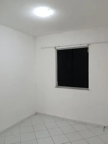 ALUGO APARTAMENTO CONDOMÍNIO SÃO BENTO TERREO NASCENTE