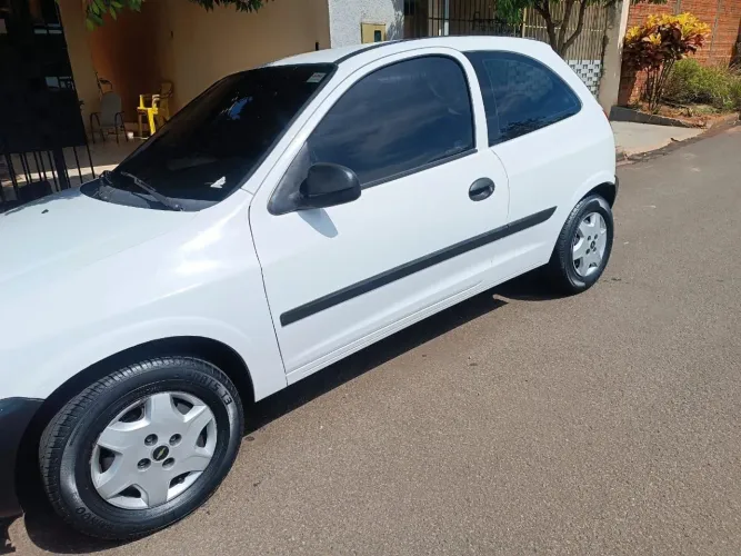 Chevrolet Celta 1.0/super/n.piq.1.0 MPFI VHC 8V 3P 2004