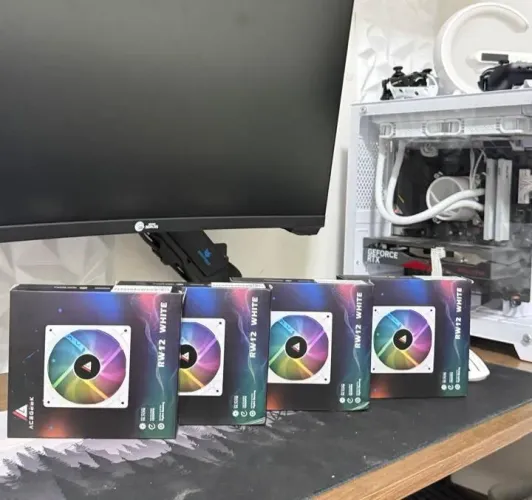 4 Fans RGB ACEGEEK