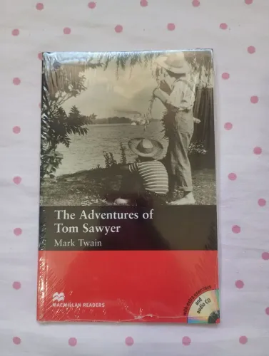 Livros The Adventures of Tom Sawyer e The Man In The Iron Mask