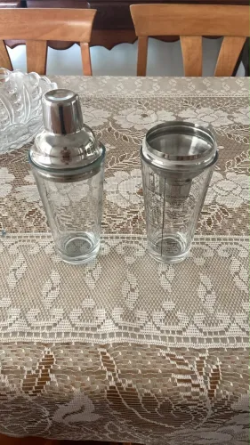2 Coqueteleiras de vidro