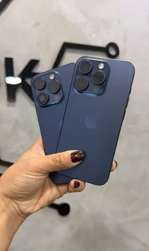 iPhone 15 Pro Azul - 256GB (NOTA + GARANTIA)