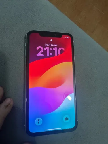 iPhone 11 retirada de peças mais ele funciona