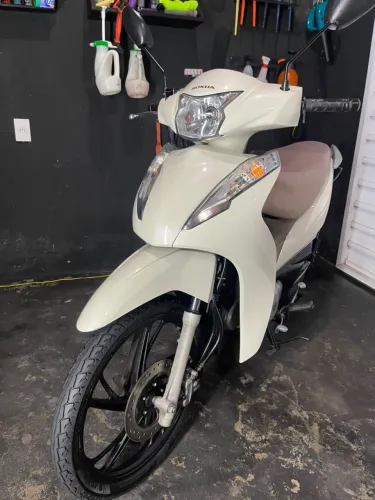 BIZ 125 / 2021