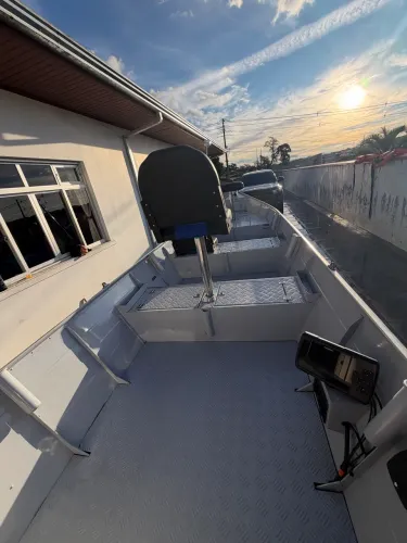 BARCO ALUMÍNIO OCENIA NOVO COMPLETO