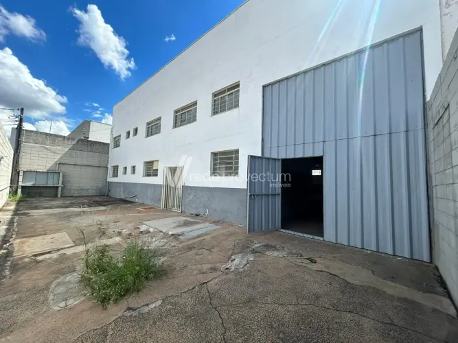 Galpão para venda e locação no Campo dos Amarais