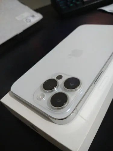 Iphone 14 Pro Max - 97% de vida útil da Bateria