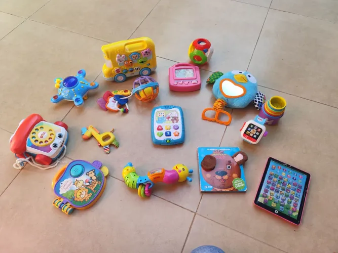 KIT BRINQUEDOS INFANTIS