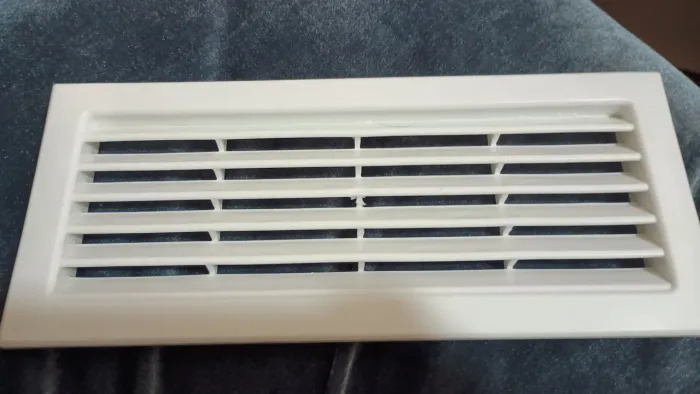 Grade de ventilação retangular encaixa 30x13cm exaustores 