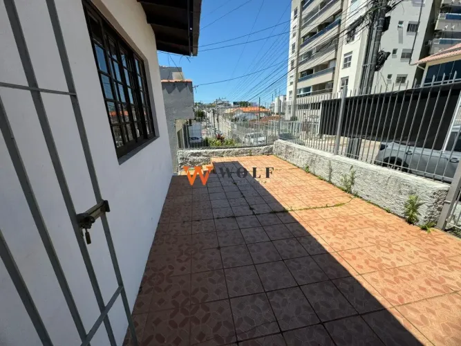 Casa à venda em Capoeiras, Florianópolis