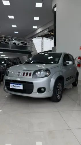 Fiat Uno Sporting 1.4 EVO Fire Flex 8V 4P 2012