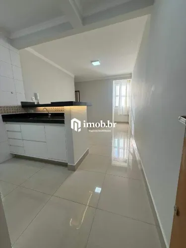 Apartamento no Bairro Olinda com 2 Quartos (1 Suíte) e garagem