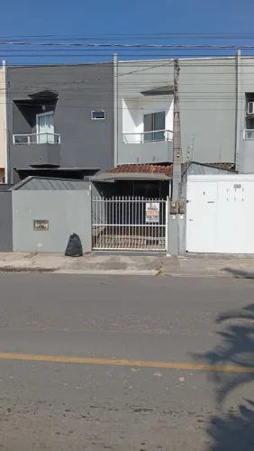 Geminado no começo do Bairro Itinga. 