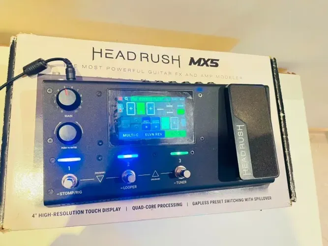 Pedaleira Multi-efeitos Headrush Mx5